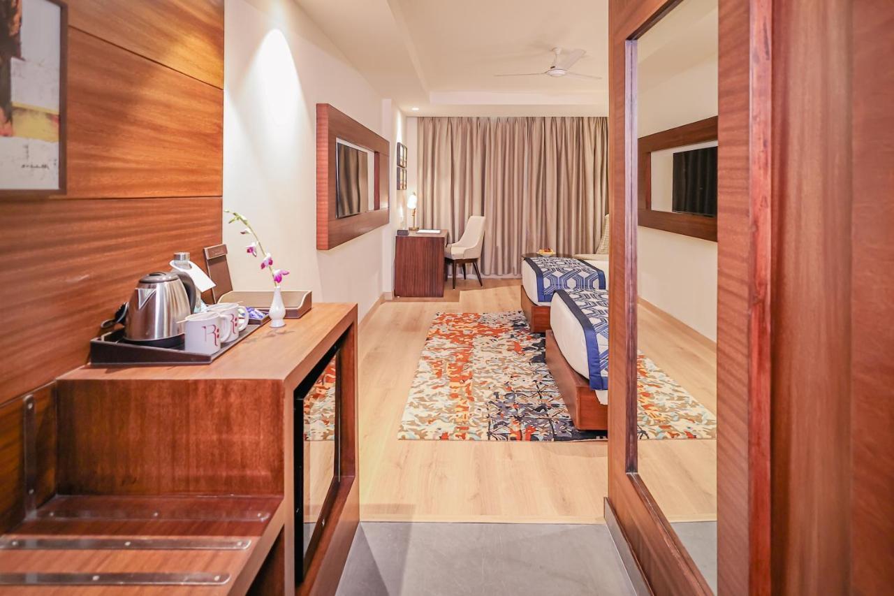 Regenta Dehradun By Royal Orchid Hotels Limited Exterior photo