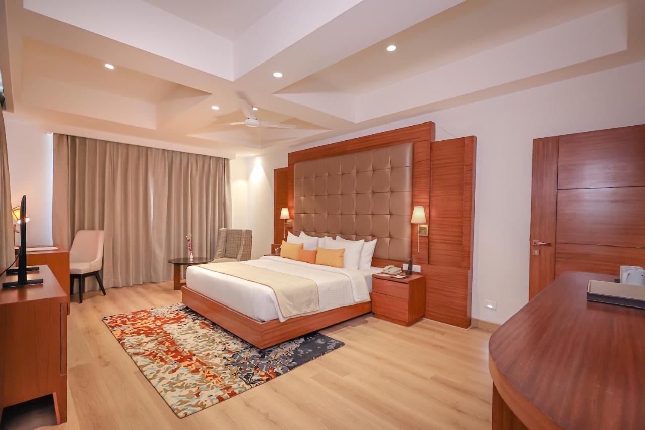 Regenta Dehradun By Royal Orchid Hotels Limited Exterior photo